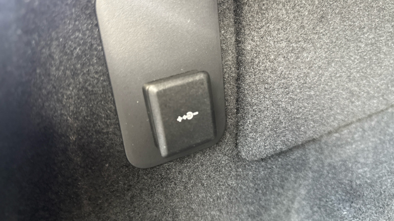 Land Rover Range Rover Evoque 2.0 D200 Edition 5dr Auto Diesel Hatchback